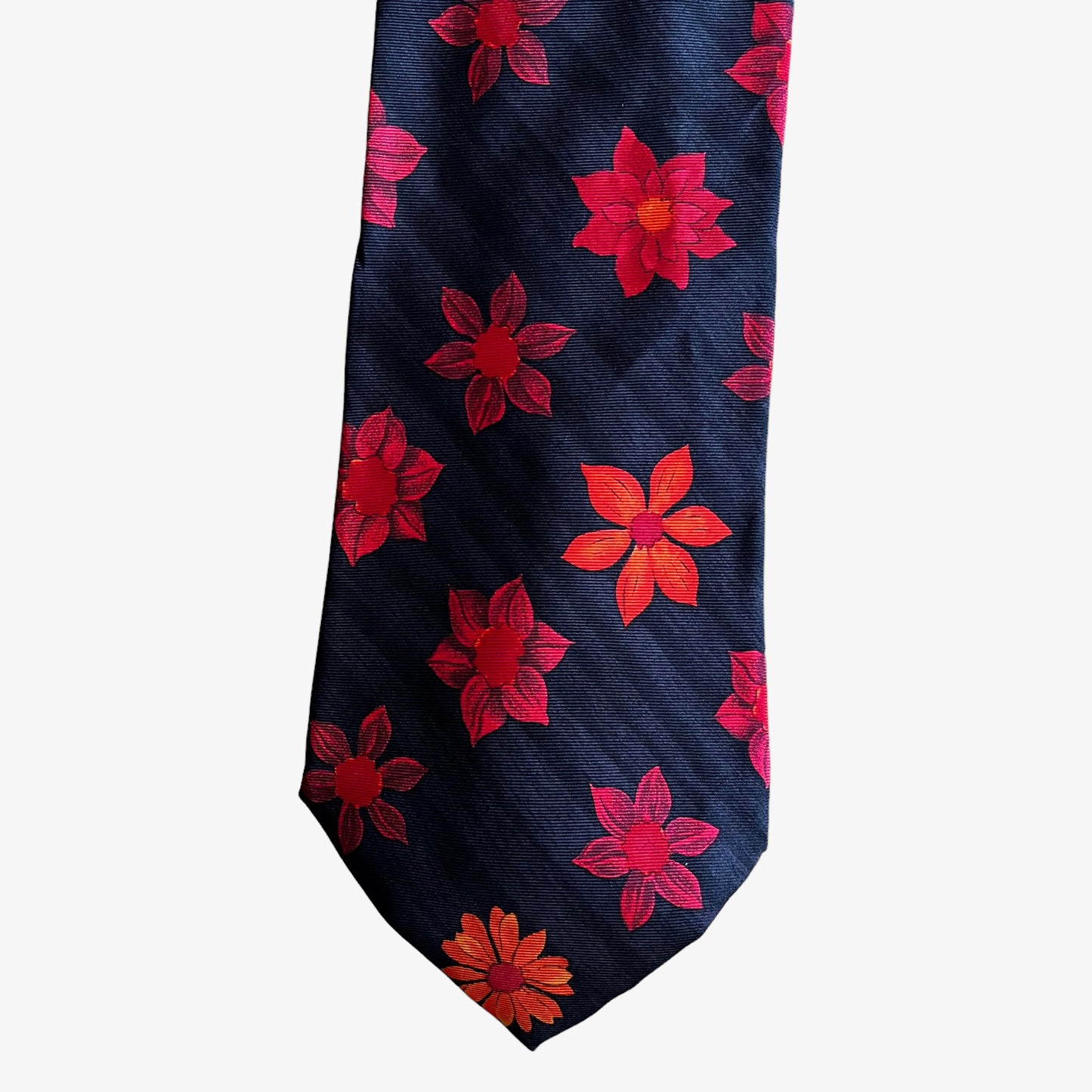 Hugo Boss Floral Print Silk Tie