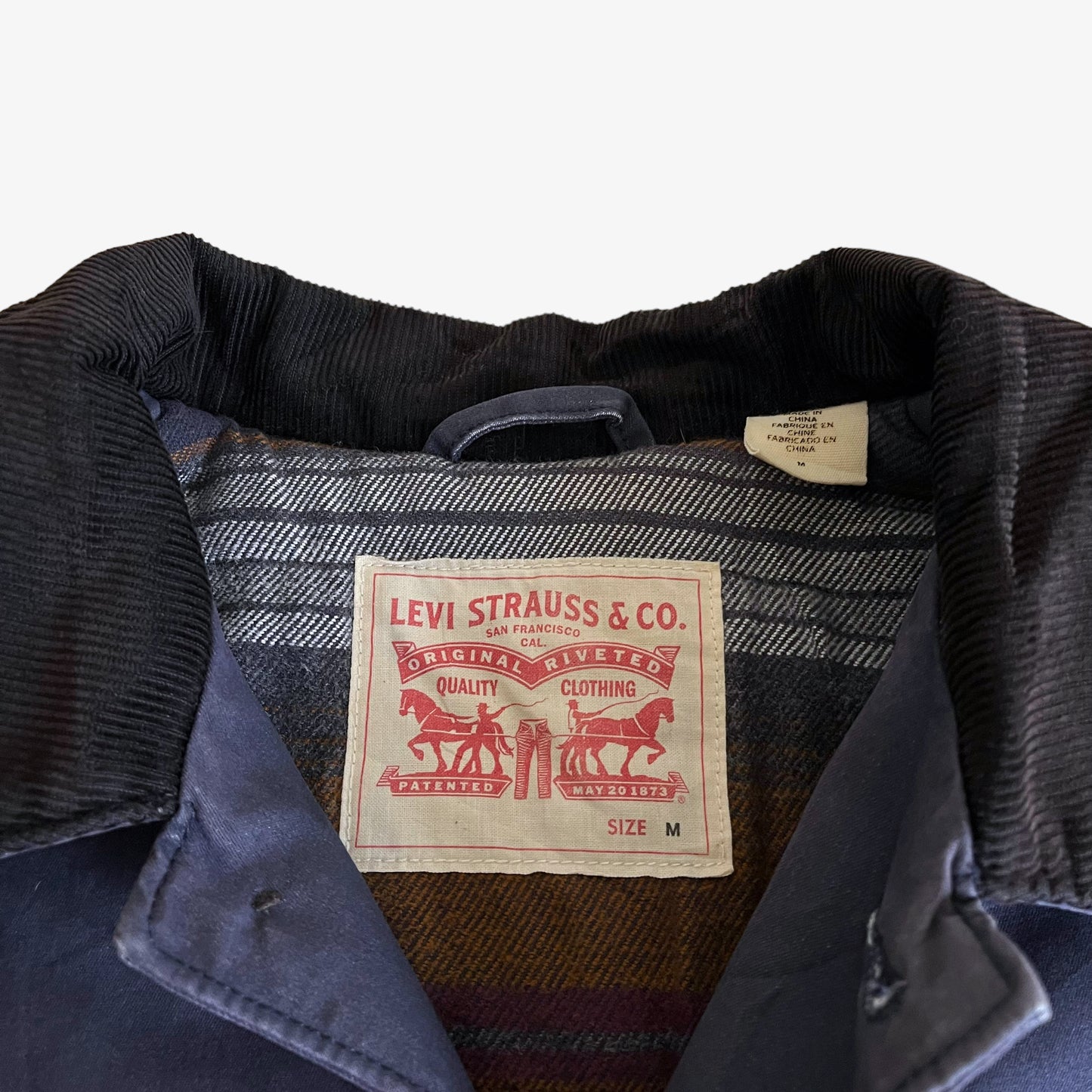 Vintage Y2K Levis Chore Workwear Jacket With Corduroy Collar Label - Casspios Dream