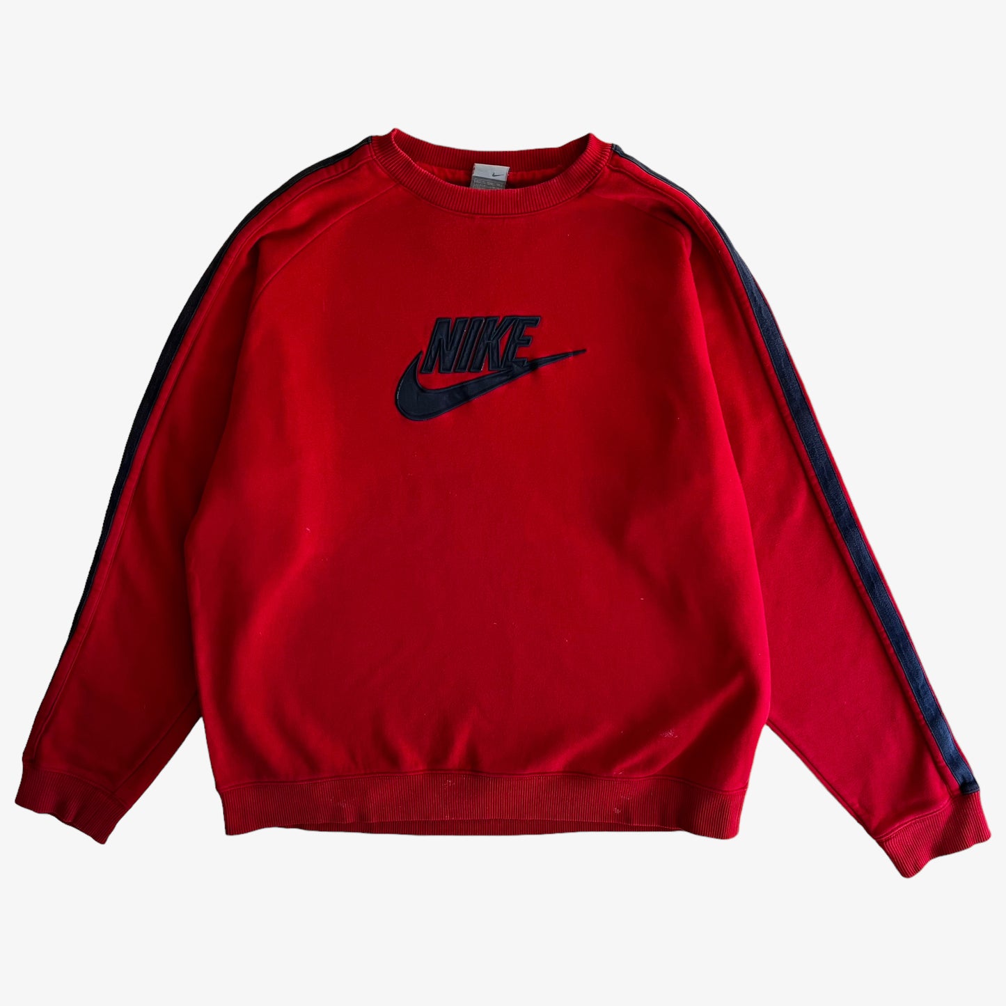 Vintage Y2K Nike Spell Out Centre Logo Red Sweatshirt - Casspios Dream