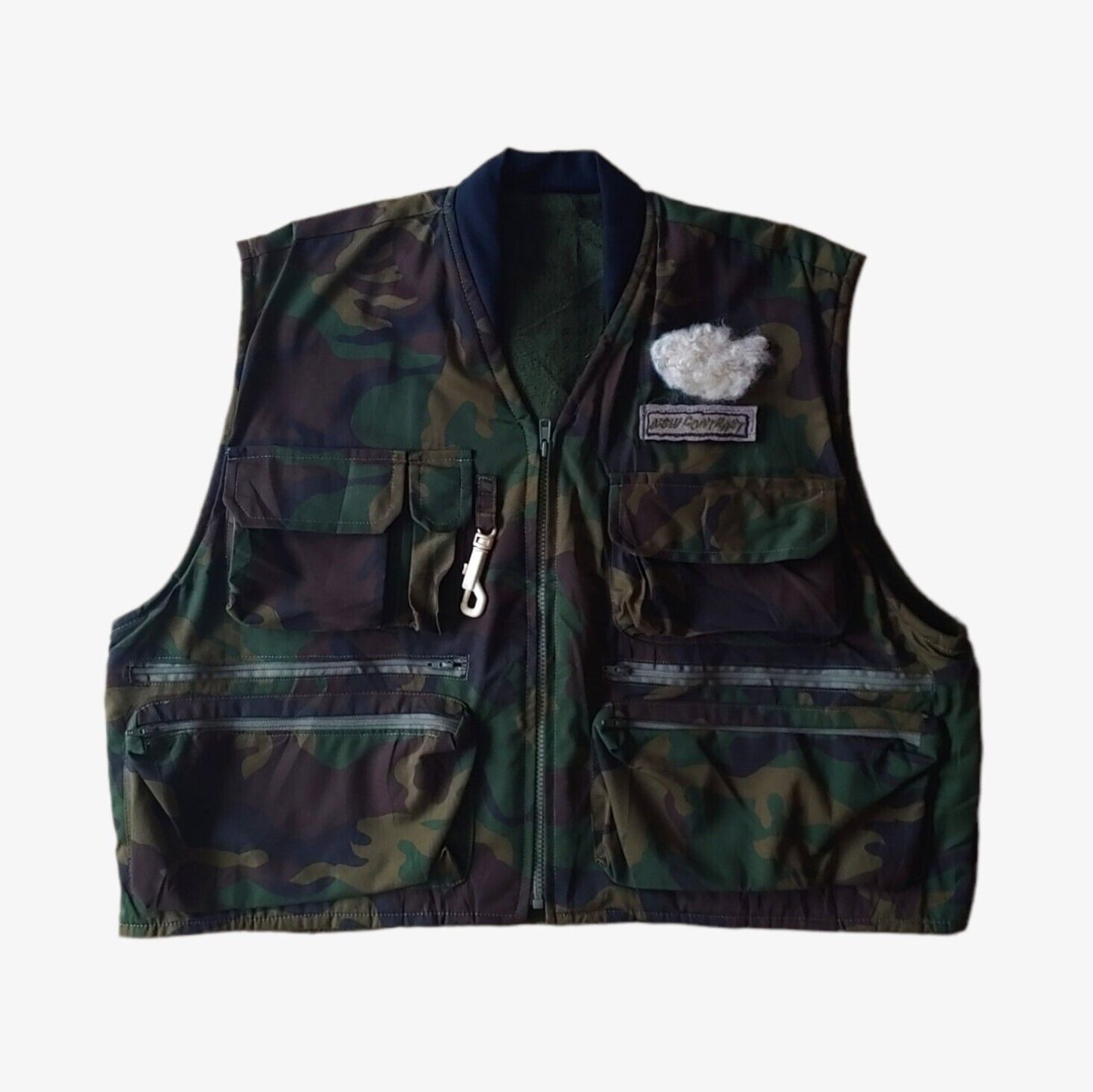 Vintage 90s New Contrast camouflage hunting utility gilet.