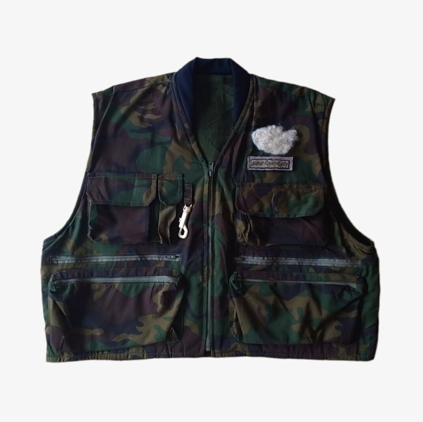 Vintage 90s New Contrast camouflage hunting utility gilet.