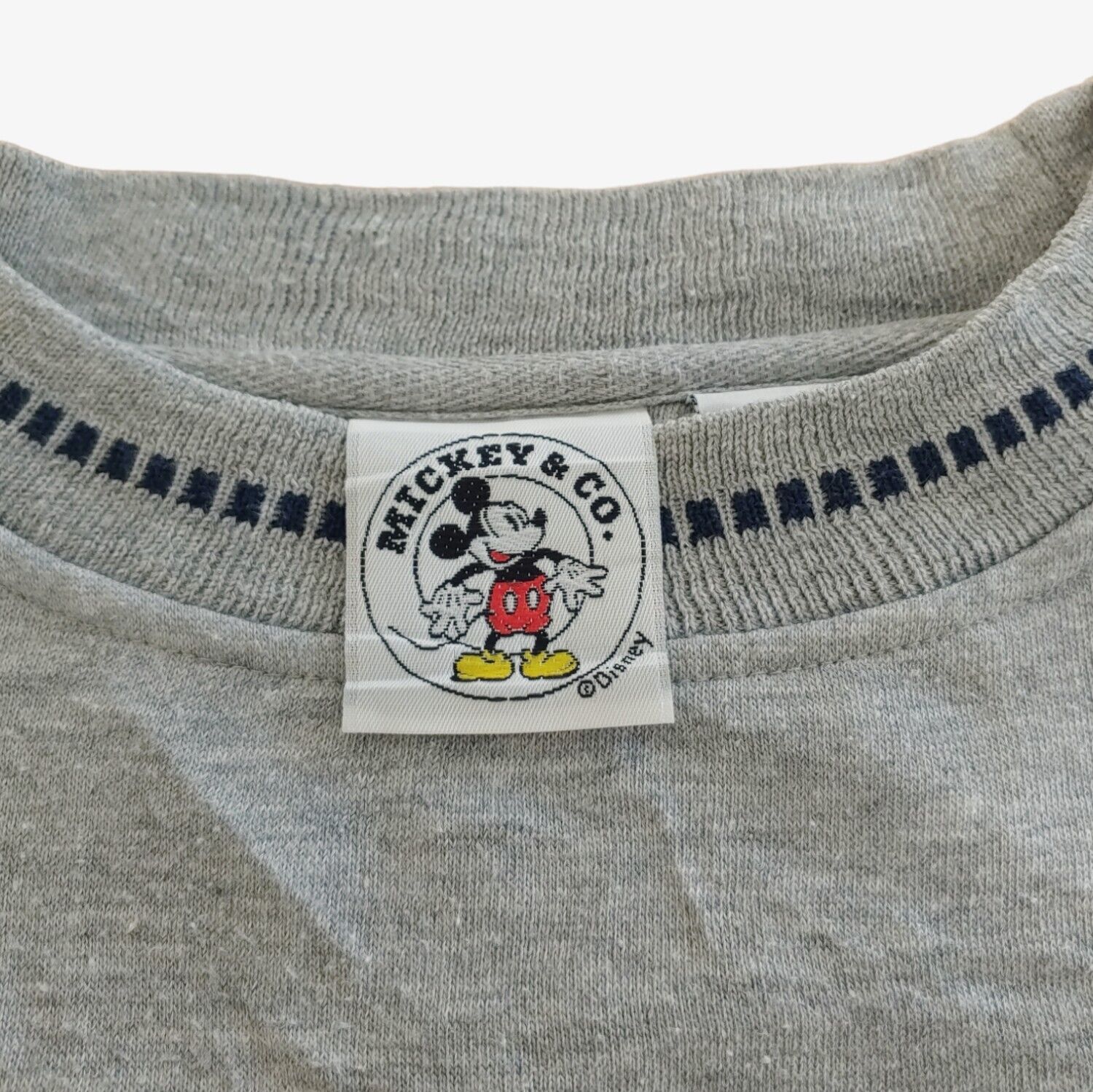 Vintage 90s Disney Mickey Mouse Autumn Sweatshirt Label - Casspios Dream