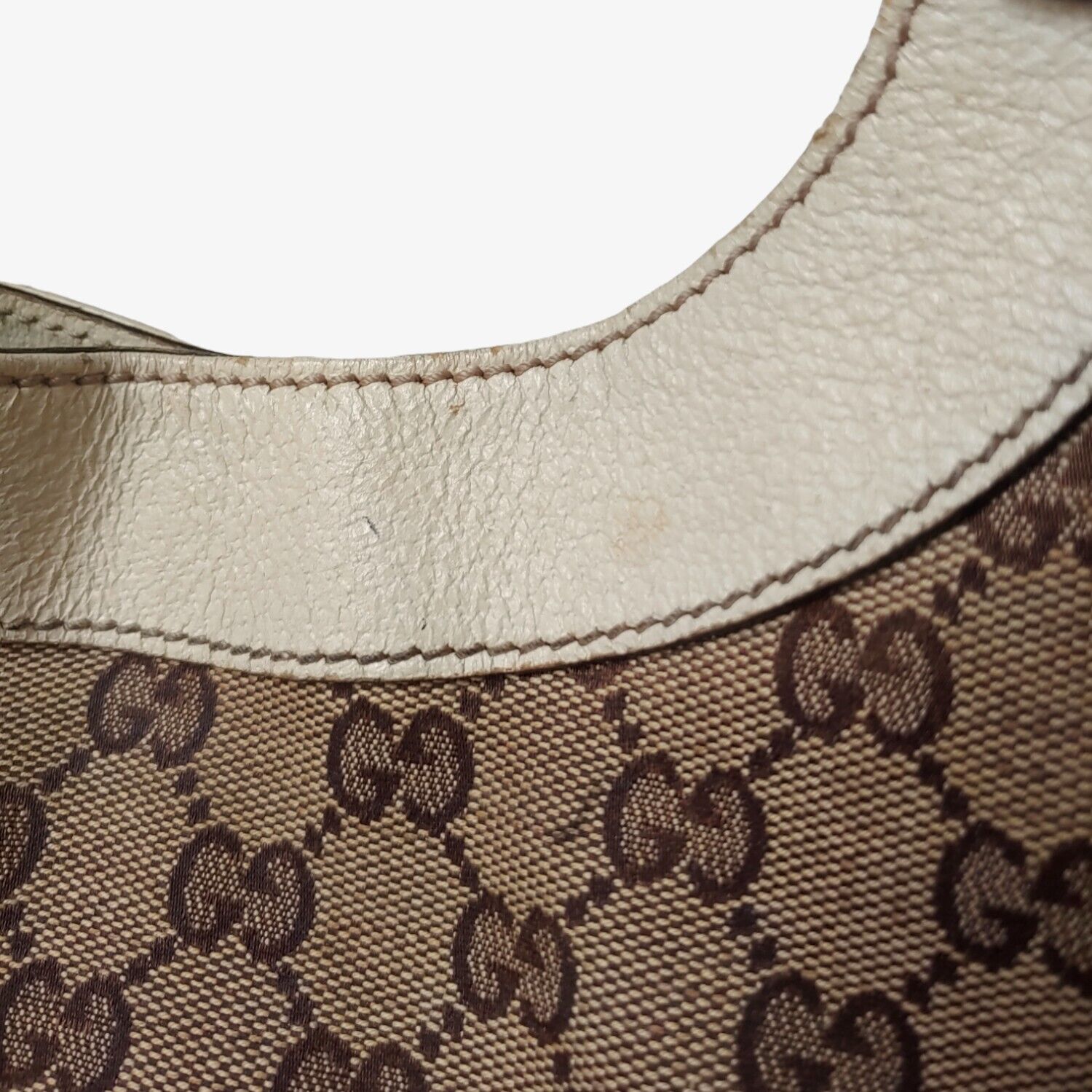Vintage 90s Gucci GG Canvas Shoulder Handbag With Leather Handles 154981001998 Mark - Casspios Dream