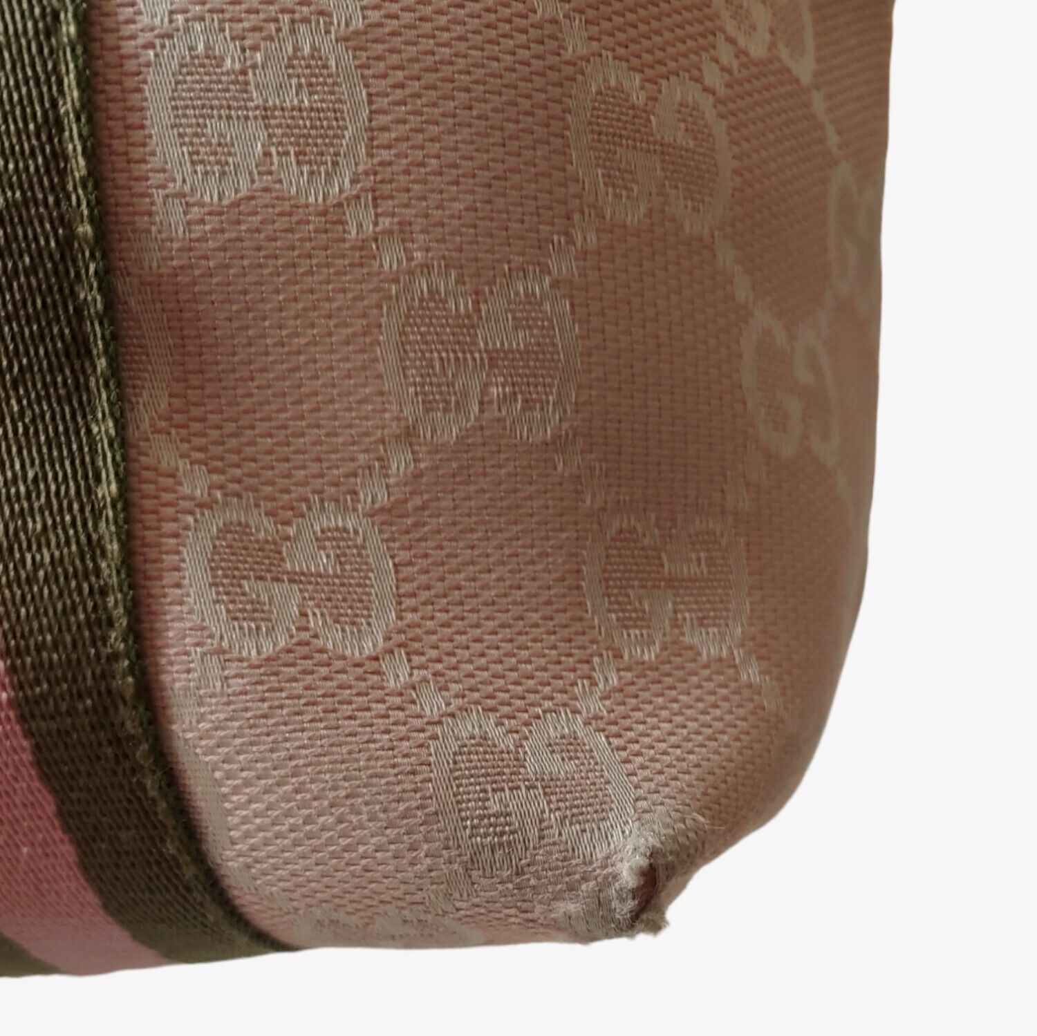 Vintage 90s Gucci GG Small Pink Canvas Handbag With Leather Handles 139261002046 Wear Corner - Casspios Dream