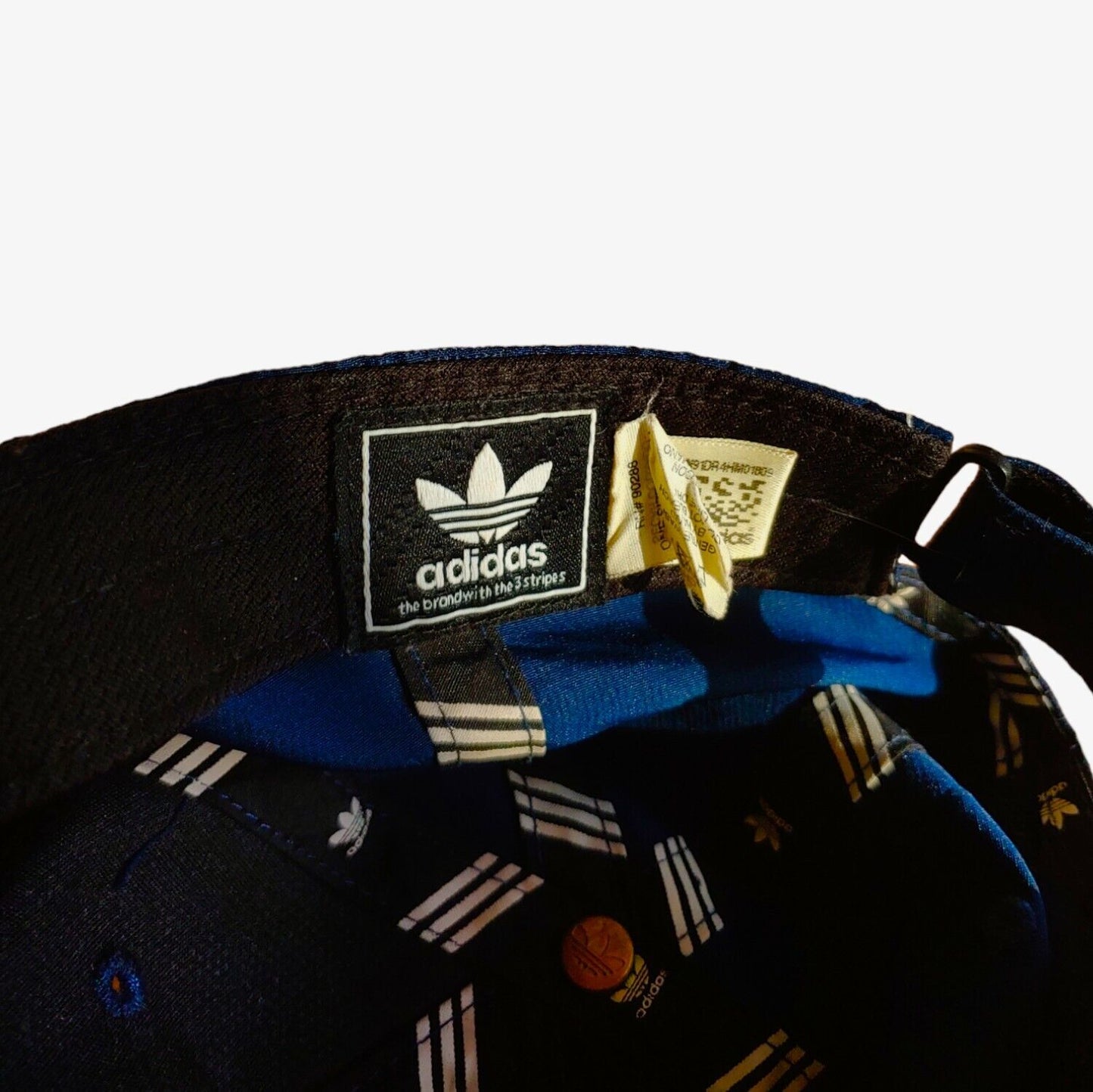Vintage Y2K Adidas Navy Leaf Spell Out Cap Label - Casspios Dream